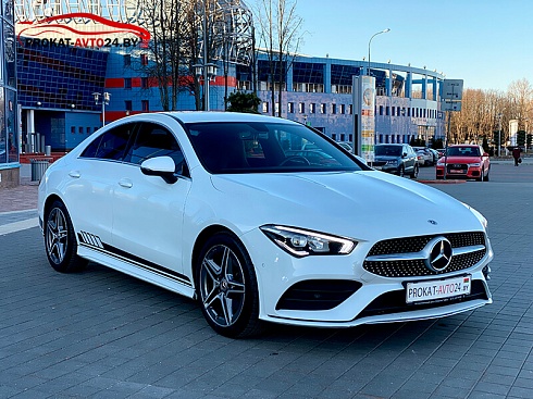 Mercedes CLA 2022 фото