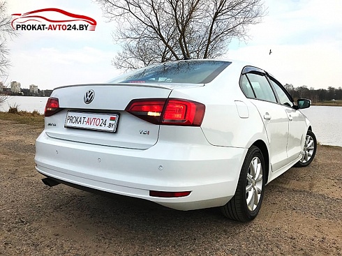 Прокат VW Jetta в  Минске с водителем